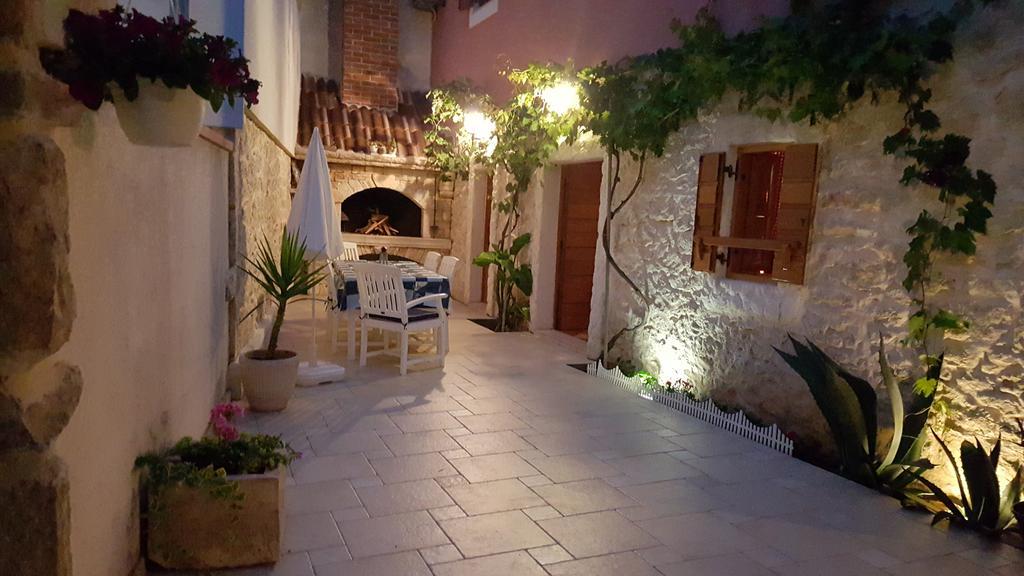 Apartment Elda بيتريتْشاني المظهر الخارجي الصورة